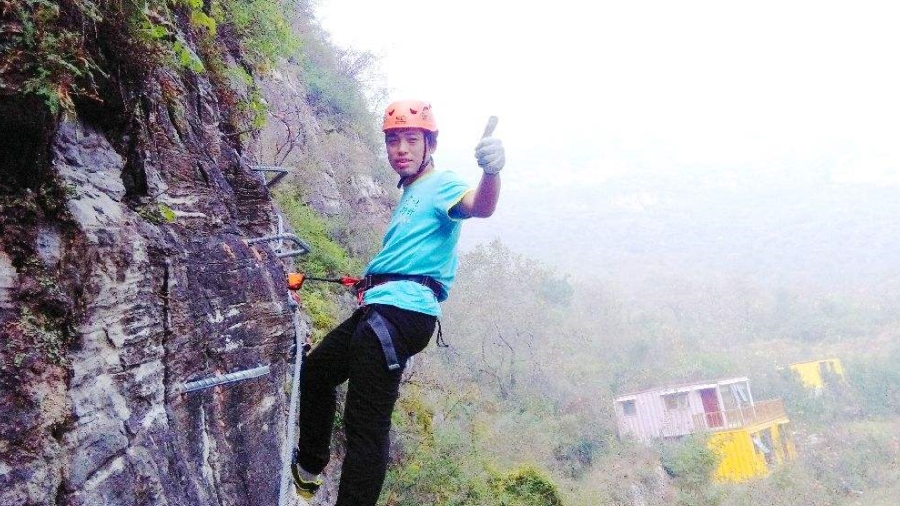 飞拉达-怀柔石门山崖间芭蕾团建活动